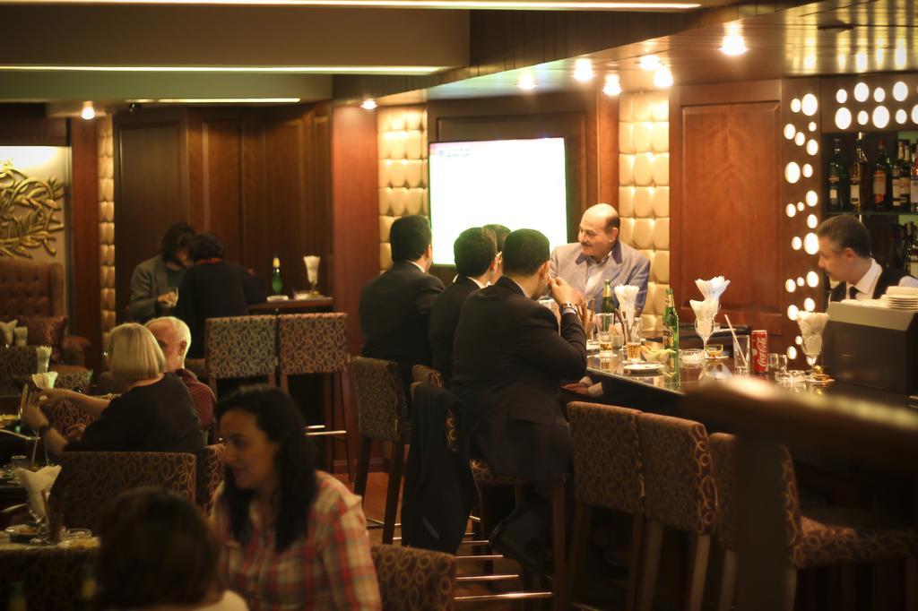 Hotel Flamenco Kairo Bagian luar foto
