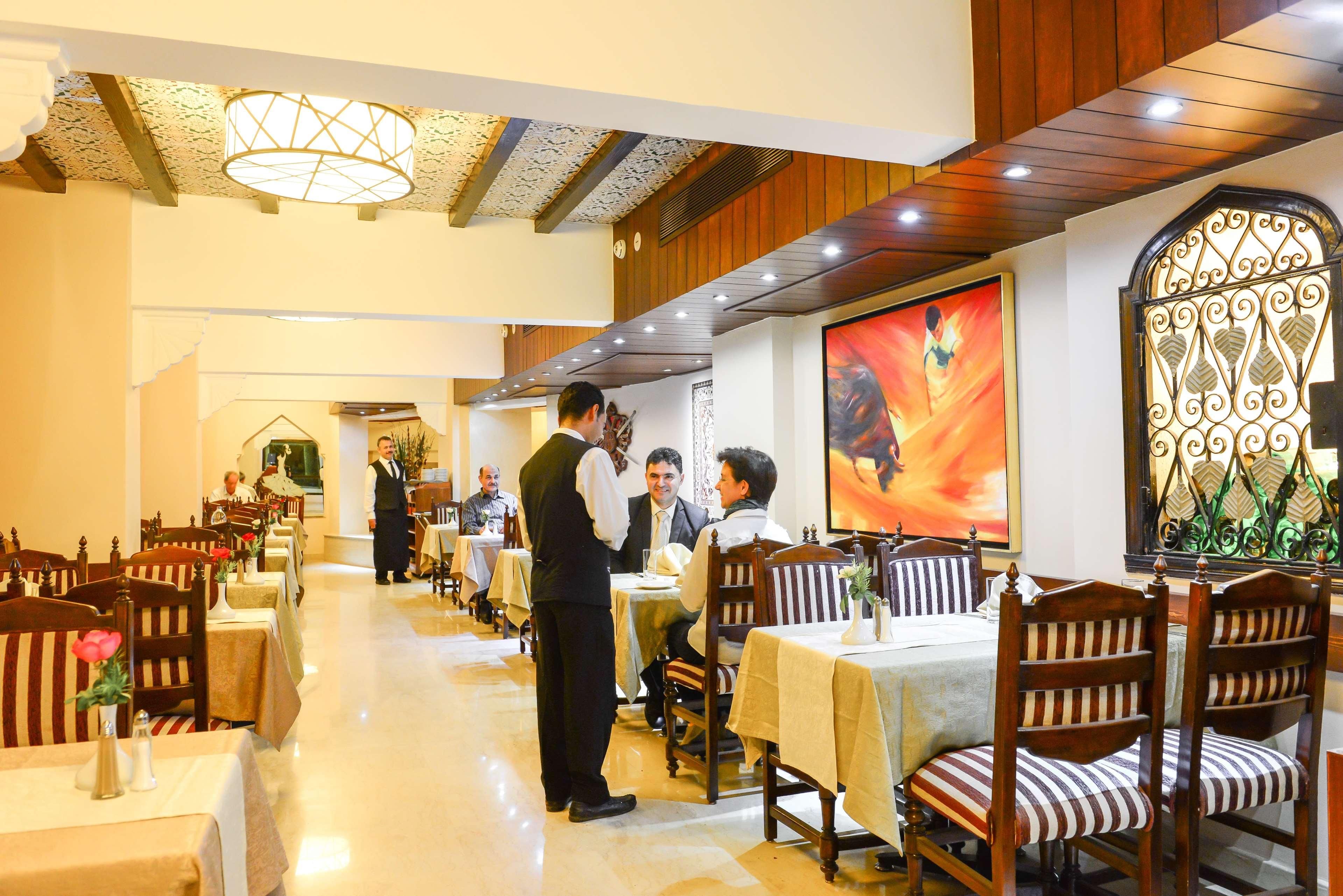 Hotel Flamenco Kairo Bagian luar foto