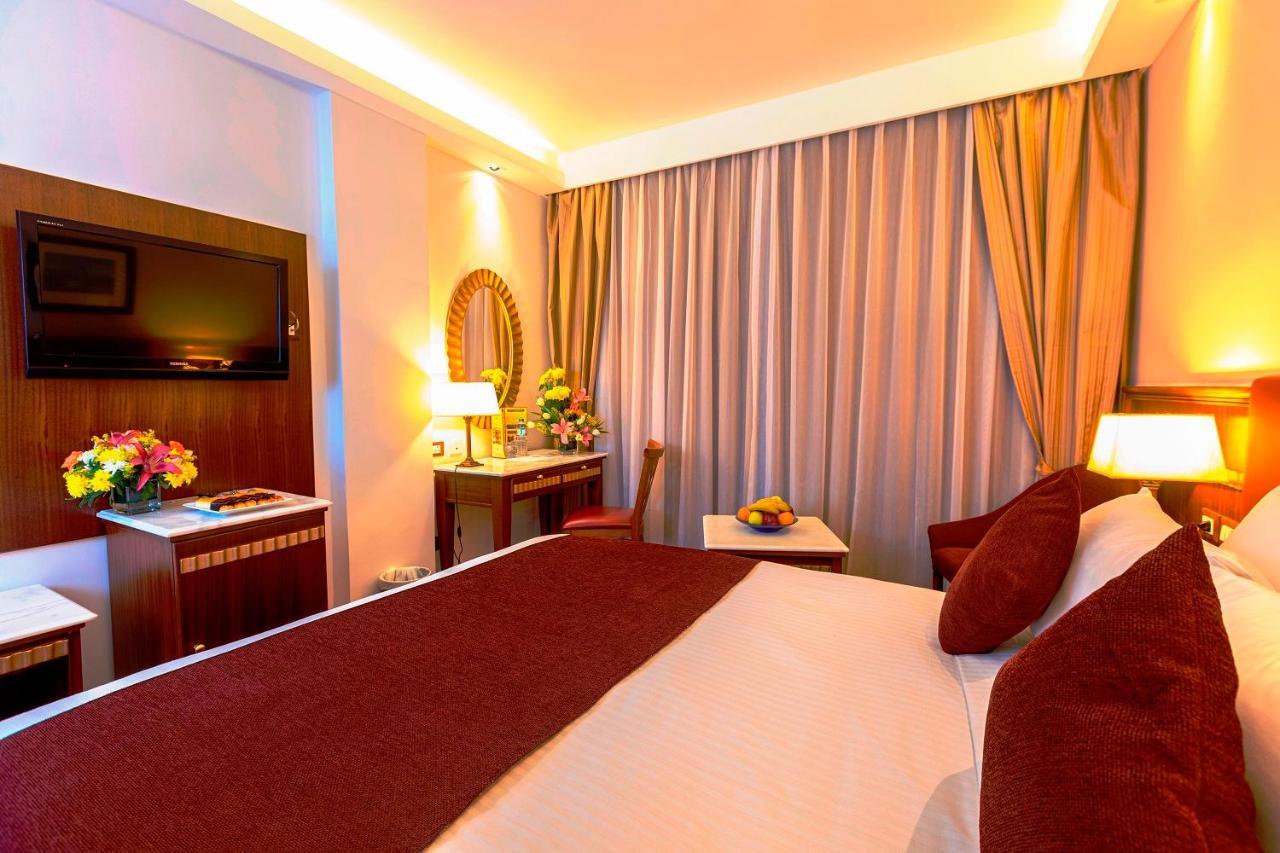Hotel Flamenco Kairo Bagian luar foto